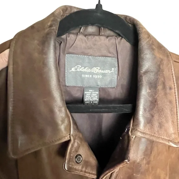 Vintage 90’s Eddie Bauer Men's Brown Oversized Leather Distressed Jacket — M - Picture 11 of 14